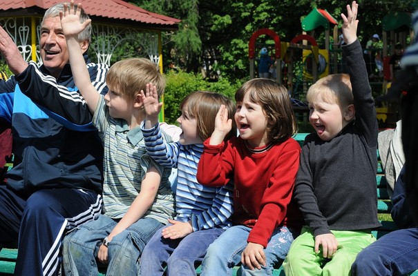 Ко Дню защиты детей Фонд устроил загородную поездку для 80 воспитанников детских домов