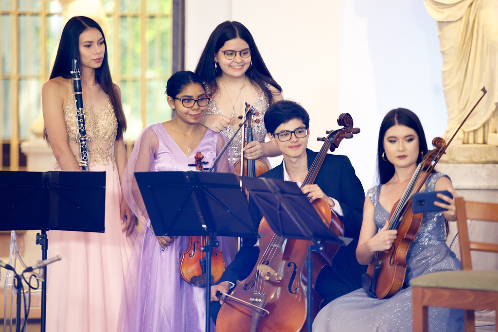 «Музыка вечной весны»: знакомство с культурой Колумбии в рамках «Посольских вечеров в Царицыне»