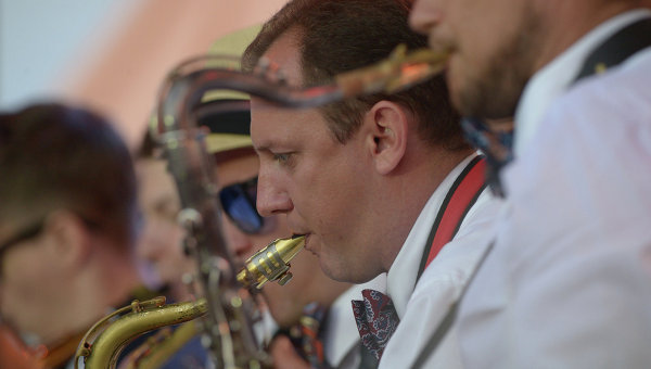 «Джаз в филармонии» в Калининграде откроет симфоджаз братьев Ивановых