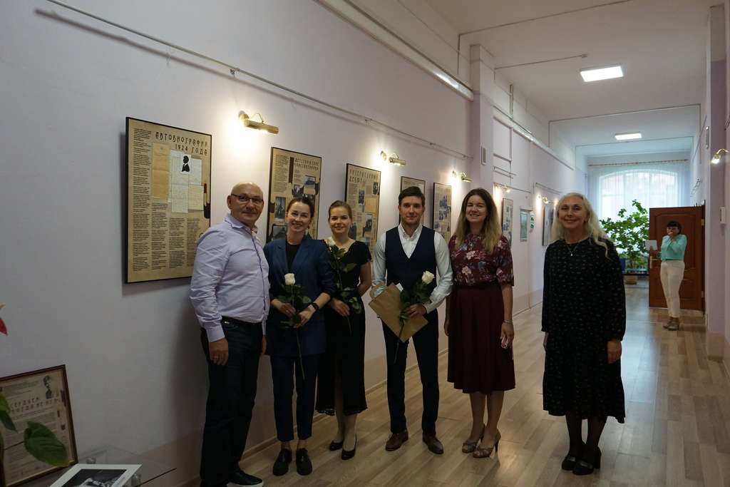 НФПП, БФА и ИМЛИ РАН открыли в Черняховске выставку, посвященную Сергею Есенину