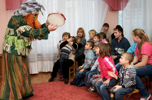 Фонд провел музыкальный праздник в детском доме № 18