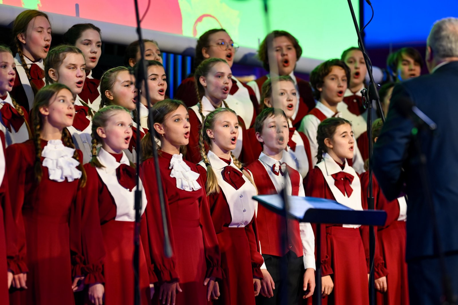 Вышел в свет сборник лучших песен конкурса-фестиваля «Мелодия детства – 2025»